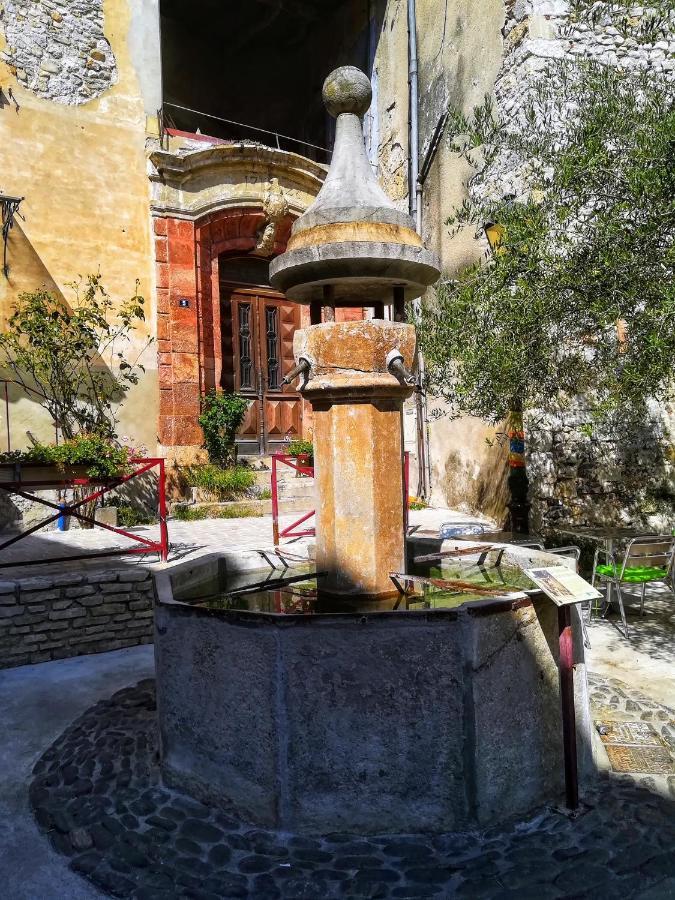 La Frigoule, Un Gite Au Coeur Du Parc Des Cevennes Generargues Extérieur photo